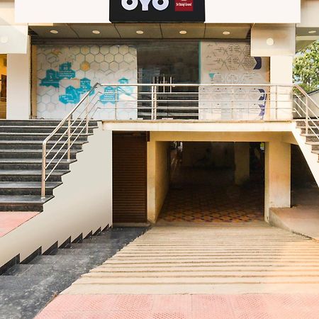 Hotel O Sri Balaji Grand Haidarábád Kültér fotó